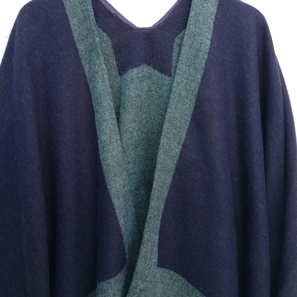 🛍HP🛍 Miss Accessori Women’s Poncho - Picture 8 of 13